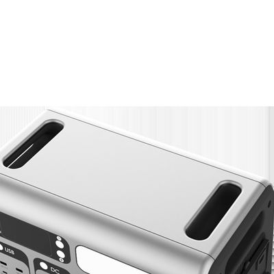Stasiun Listrik Portable 2048Wh Dengan Smart On / Off Grid Plug In Untuk Balkon Apartemen