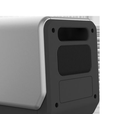2048Wh Plug In Balcony Energy Storage 4400W Maksimum Daya Puncak Untuk Rumah
